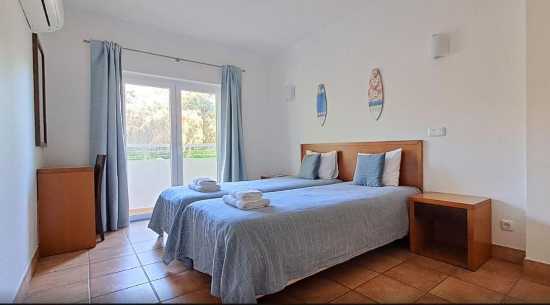 Spacious Apartment Near Porto De Mos Beach, Lagos. Chambre photo